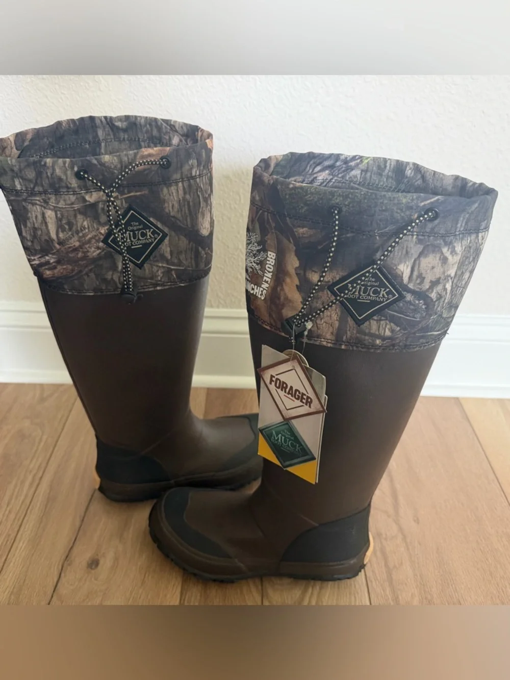 New Muck Boot Unisex Forager Tall Mossy Oak Country DNA  Dierks Bentley Hunting
